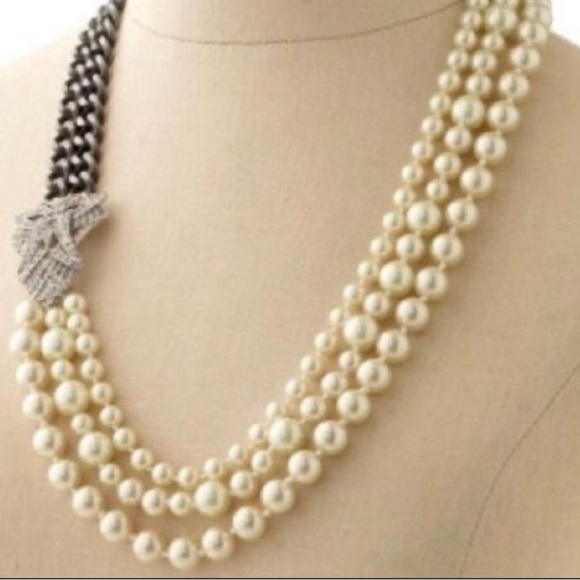 Stella & Dot Daisy Necklace - Picture 2 of 7